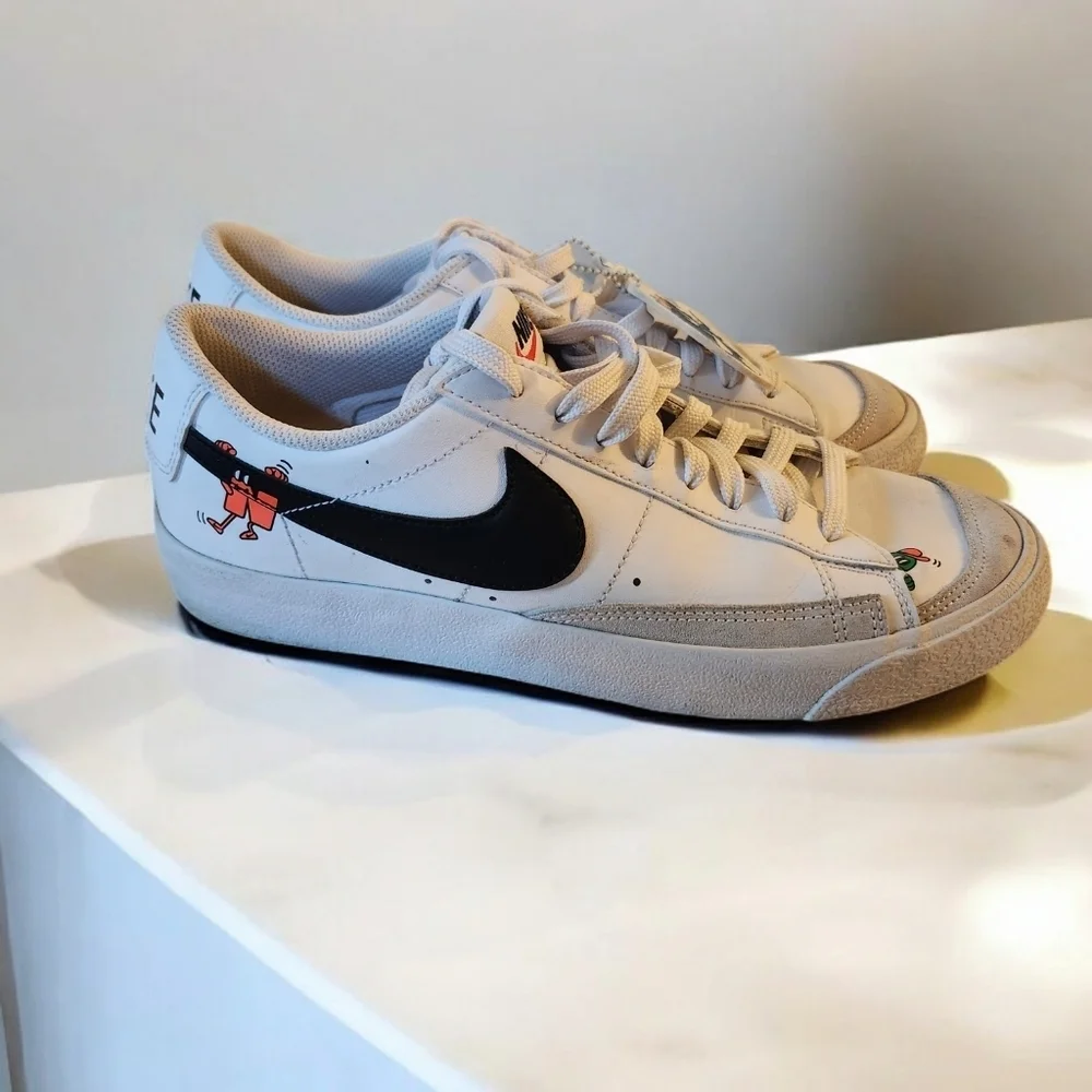 Nike Blazer Low 77 youth sneakers